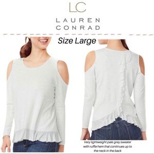 *Price ⬇️*_Lauren Conrad lt wt lt grey sweater size L, ruffle hem